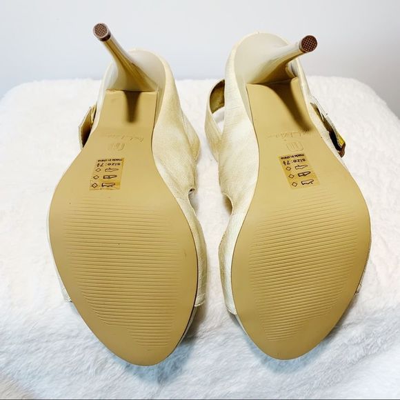 🍀 Mix & Match 4/$60 🍀 Michael Antonio “Tinsley” Cream heels - Picture 11 of 12